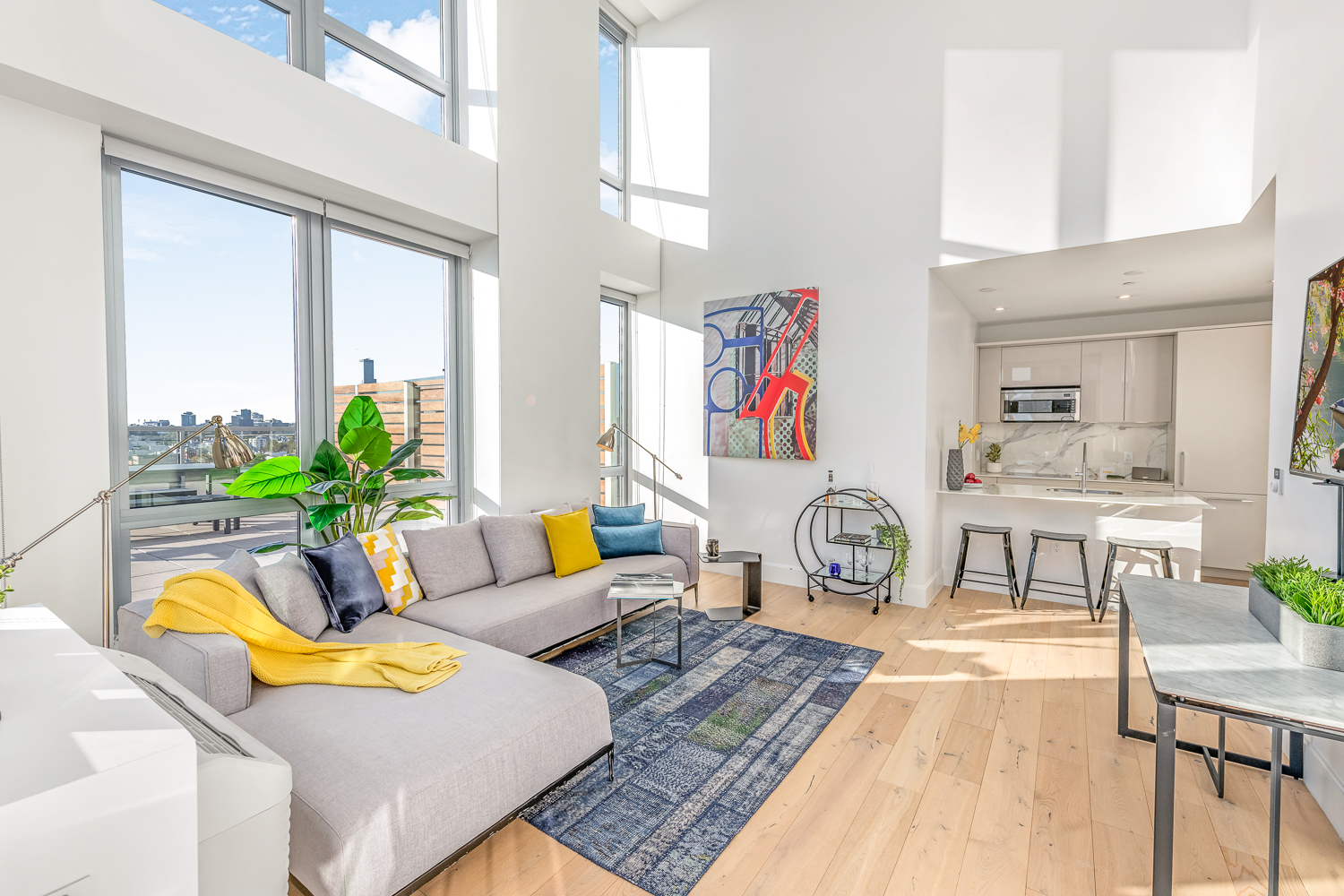 gallery - DVORA 175 Second- Luxury Rentals in Jersey City DVORA